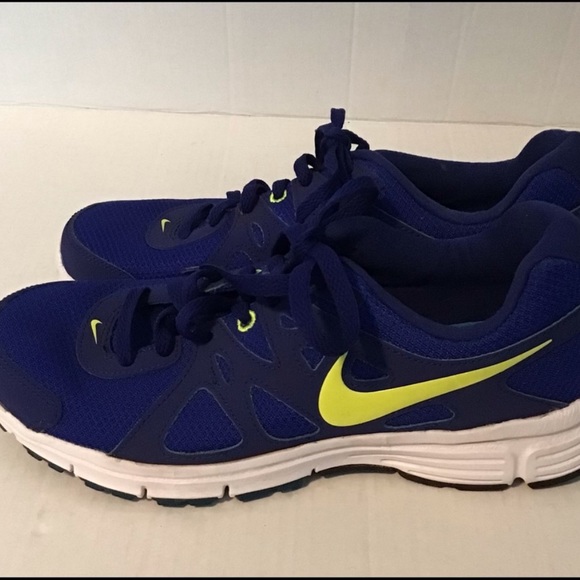 Nike Revolution 2 Running Shoes - Picture 9 of 9